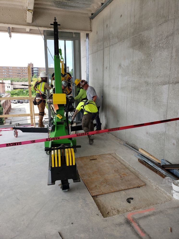 Mini Glass Lifter-MICROCRANES®